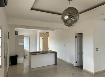Casa · 120m² · 4 Recámaras · 2 Estacionamientos · Venta de Casa en Altos de Betania