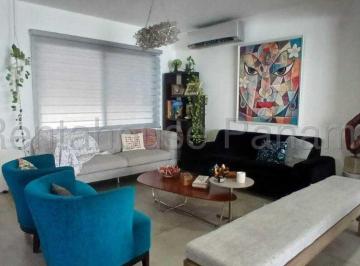 Casa de 3 habitaciones, Panamá · Venta Casa Versalles
