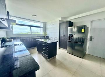 Apartamento de 3 habitaciones, Panamá · Apartamento en Venta Altos de Panama