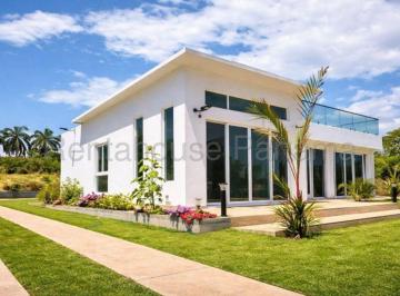 Casa de 3 habitaciones, Pedasí · Casa en Venta en Pedasi Playa El Toro