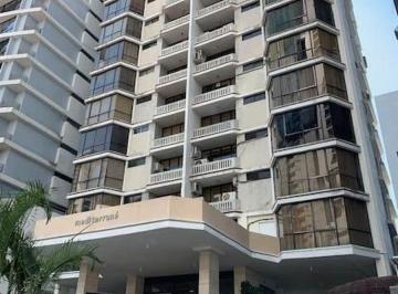 Apartamento de 3 habitaciones, Panamá · Se Vende Apartamento en Paitilla Jm