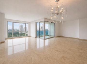 Apartamento · 230m² · 3 Recámaras · 2 Estacionamientos · Costa del Este, Apartamento 226 m² Solo 550k