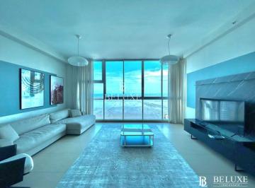 Apartamento · 329m² · 3 Recámaras · 2 Estacionamientos · Vendo, Apartamento Amoblado PH Country Club, Costa del Este (6p)