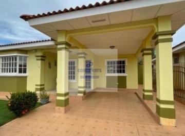Casa de 3 habitaciones, Chitré · Venta Casa en Los Perales Monagrillo