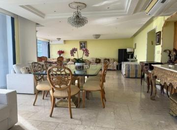 Apartamento de 2 habitaciones, Panamá · Venta PH Los Delfines en Av Balboa Apartamento