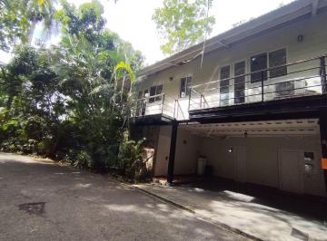 Casa de 3 habitaciones, Panamá · Dúplex en Quarry Heights | Naturaleza, Privacidad y Vista Al Canal de Panamá