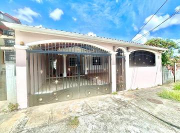 Casa · 68m² · 3 Recámaras · 2 Estacionamientos · ID 26239 Se Vende en Valle Dorado, La Chorrera