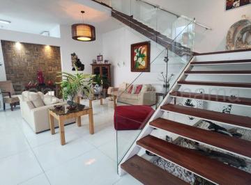 Casa de 4 habitaciones, Panamá · Casa en Venta en Bianco Loft Altos del Golf Cig