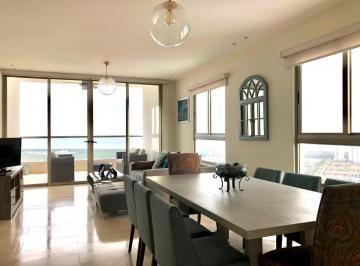 Apartamento · 215m² · 3 Recámaras · 2 Estacionamientos · Venta de Apartamento, PH Greenview, Santa Maria, Panamá