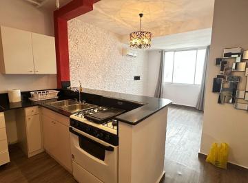 Apartamento · 67m² · 2 Recámaras · 1 Estacionamientos · Venta de Apartamento en PH Plaza Valencia, Vía España