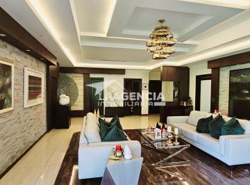 Apartamento de 4 habitaciones, Panamá · Clayton, Venta de Apartamento Pent - House en Embassy Club con Vista Al Bosque!