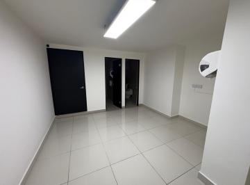 Apartamento · 330m² · 4 Estacionamientos · PH Embajador. Calle 50