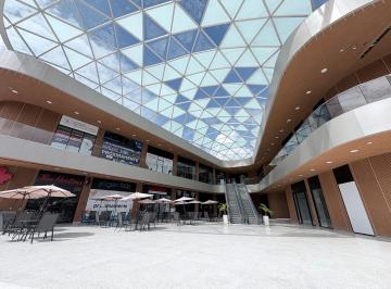 Local comercial · 84m² · 10 Estacionamientos · Panama Plaza, Plaza Comercial - Via Transismica
