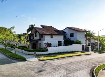 Casa · 338m² · 3 Recámaras · 2 Estacionamientos · Alquiler de Casa PH Nativa, Panamá Pacífico
