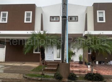 Casa de 3 habitaciones, San Miguelito · Casa en Venta en Brisas del Golf