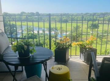 Apartamento · 269m² · 3 Recámaras · 2 Estacionamientos · Venta The Reserve Santa María · 269 m² Vista Al Golf, Terraza Techada