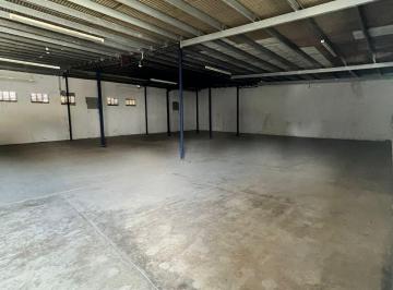 Bodega-Galpón-Depósito · 700m² · Alquiler Galera Carrasquilla 700 m² Ubicación Centrica Mld
