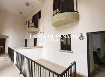 Apartamento de 3 habitaciones, Panamá · PH Embassy Village - Albrook - Planta Baja