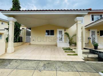 Casa de 3 habitaciones, San Miguelito · Venta Casa Brisas del Golf