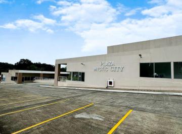 Bodega-Galpón-Depósito · 45m² · 4 Estacionamientos - Negocios Kadima SA · Locales Comerciales en Plaza Mystic City