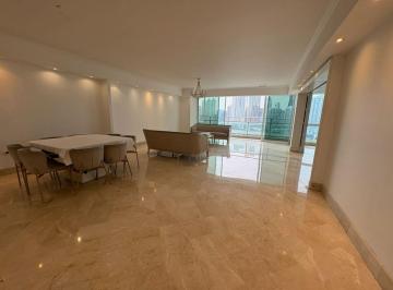 Apartamento de 3 habitaciones, Panamá · Venta de Apartamento de 326 m² con Linea Blanca en Paitilla con Vista Al Mar