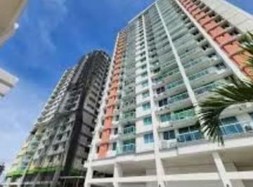Apartamento de 3 habitaciones, Panamá · Vendo Apartamento Casi Nuevo en Condado del Rey