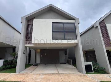Casa de 3 habitaciones, Panamá · Venta Casa Panamá Norte
