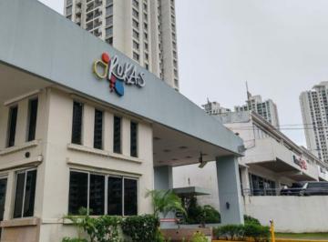 Apartamento de 2 habitaciones, Panamá · Vendo Apartamento en Condado del Rey P. H Rokas