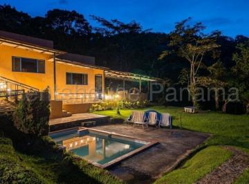 Casa de 3 habitaciones, Cerro Azul · Venta de Casa en Cerro Azul Abs26 - 7989