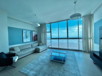 Apartamento de 3 habitaciones, Panamá · Venta o Alquiler de Apartamento en Costa del Este