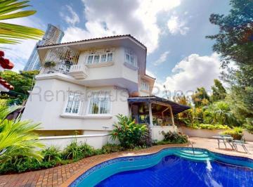 Casa de 3 habitaciones, Panamá · Vendo Casa de 1167 m² en Dos Mares 26 - 2279