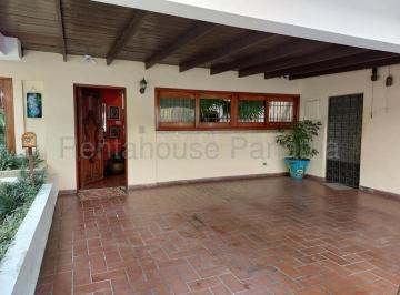 Casa de 4 habitaciones, Panamá · Venta Casa Betania