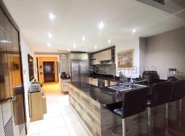 Apartamento de 2 habitaciones, Panamá · Vendo Apartamento en Av Balboa