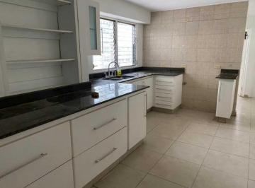 Apartamento · 280m² · 3 Recámaras · 2 Estacionamientos · Se Vende Apartamento en Punta Paitilla, PH Torre del Mar
