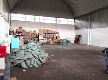 Bodega-Galpón-Depósito · 340m² · 2 Estacionamientos · Alquilo Bodega Villa Zaita