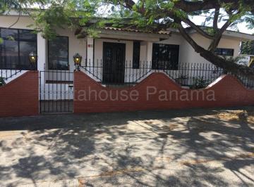 Casa de 3 habitaciones, Panamá · Casa en Alquiler en Rio Abajo 26 - 8000 Abs