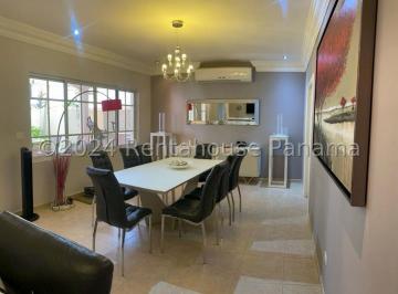 Casa de 3 habitaciones, Panamá · Casa en Costa del Este PH Palmeras del Este en Venta