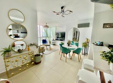 Apartamento · 90m² · 3 Recámaras · 2 Estacionamientos · Venta de Apartamento en 12 de Octubre, PH Centerpoint