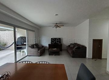 Casa de 3 habitaciones, Panamá · Casa en Altos de Panama PH Altos del Parque en Venta