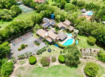 Casa de 7 habitaciones, San Carlos · Punta Barco Casa en Venta