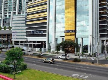 Oficina comercial , Panamá · Amplia Oficina en Alquiler en Av Balboa