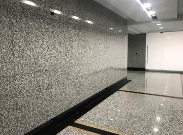 Oficina comercial , Panamá · Amplia Oficina en Alquiler en Av Balboa