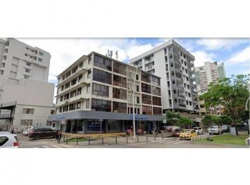 Edificio , Panamá · Edificio en Via Argentina, El Cangrejo - Bella Vista: Rm3c2, Cerca Metro, Parque, Comercios