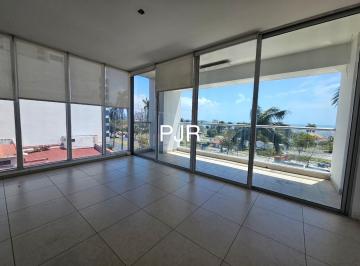 Apartamento · 176m² · 3 Recámaras · 1 Estacionamientos · Ganga, Se Vende Apartamento, Av Balboa, PH Rivage (Piso Bajo)