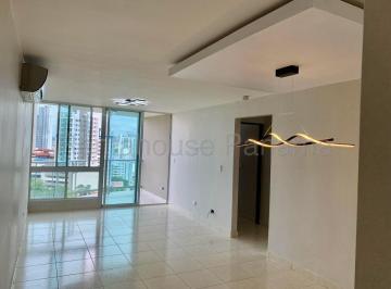 Apartamento de 3 habitaciones, Panamá · Apartamento en Venta en Carrasquilla. 26 - 5495.
