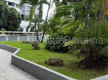 Apartamento de 2 habitaciones, Panamá · Apartamento en Venta en La Cresta