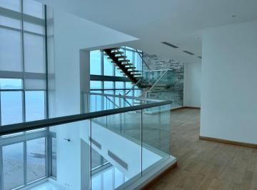 Apartamento de 3 habitaciones, Panamá · Penthouse de 3 Niveles con Rooftop Privado en Ten Tower, Costa del Este | 908 m²