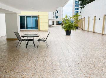 Apartamento · 94m² · 2 Recámaras · 1 Estacionamientos · Alquiler de Apartamento en PH Belview Towers. Vc