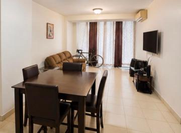 Apartamento · 94m² · 2 Recámaras · 1 Estacionamientos · Alquiler de Apartamento en PH Belview Towers. Vc