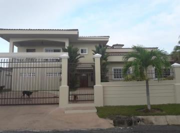Casa · 800m² · 10 Recámaras · 5 Estacionamientos · Venta de Casa de Playa, Santa Clara
